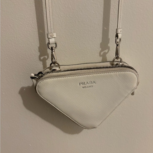 PRADA mini bag! - Picture 2 of 6